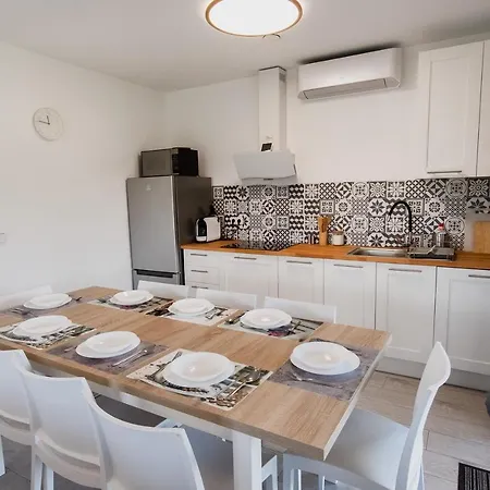 Mazury Zakatek Salpia 1 Dom Apartament 10 Osob Family 1 Villa